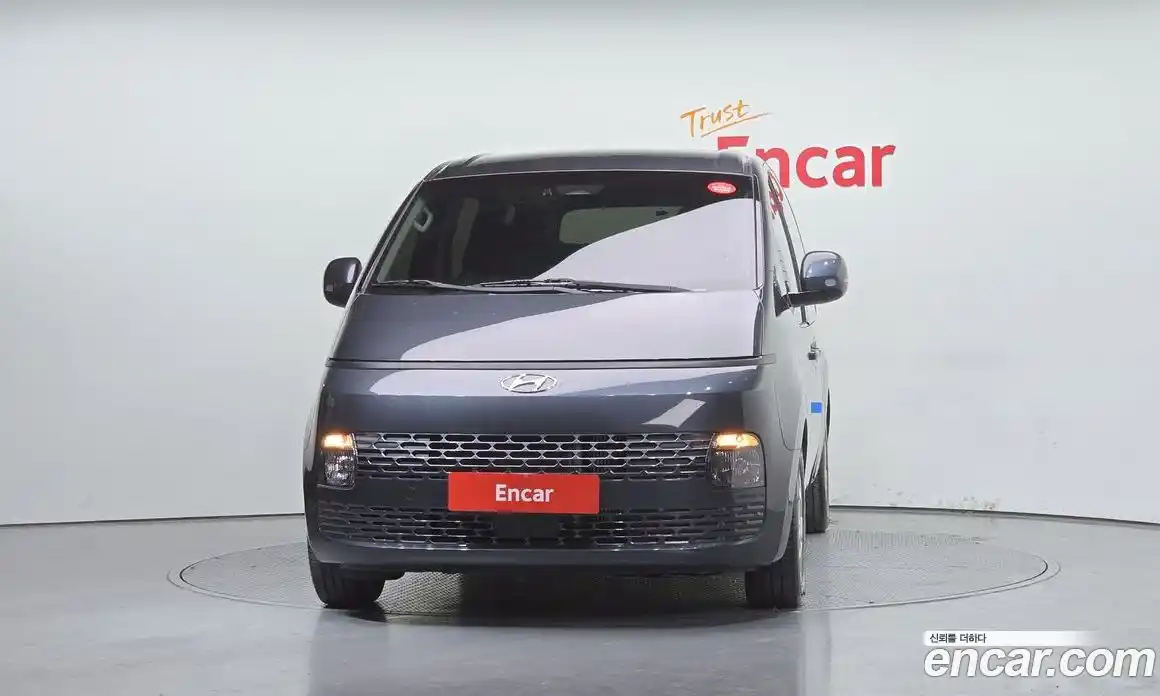 Hyundai Staria 2022 2.2 Автомат в Москве № 130007, фото 3