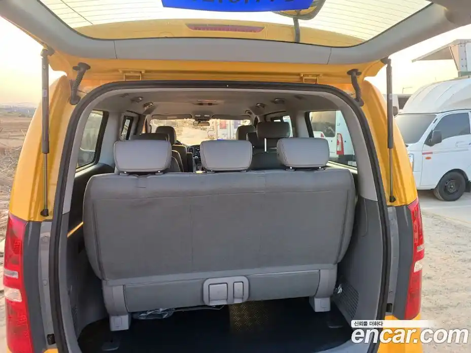 Hyundai Starex 2020 2.5 Автомат в Москве № 130890, фото 13