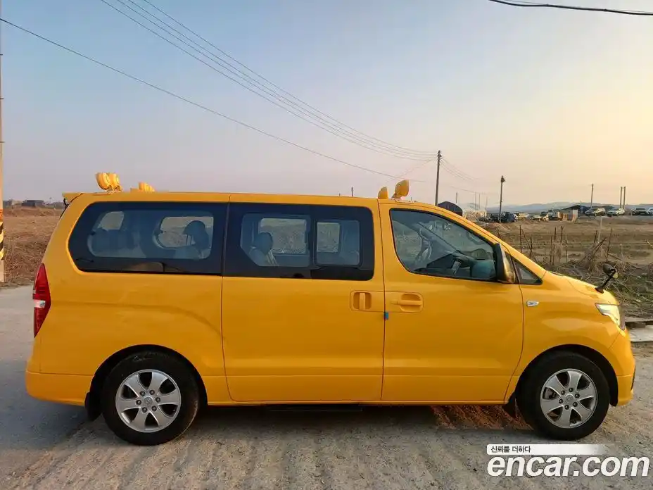 Hyundai Starex 2020 2.5 Автомат в Москве № 130890, фото 5