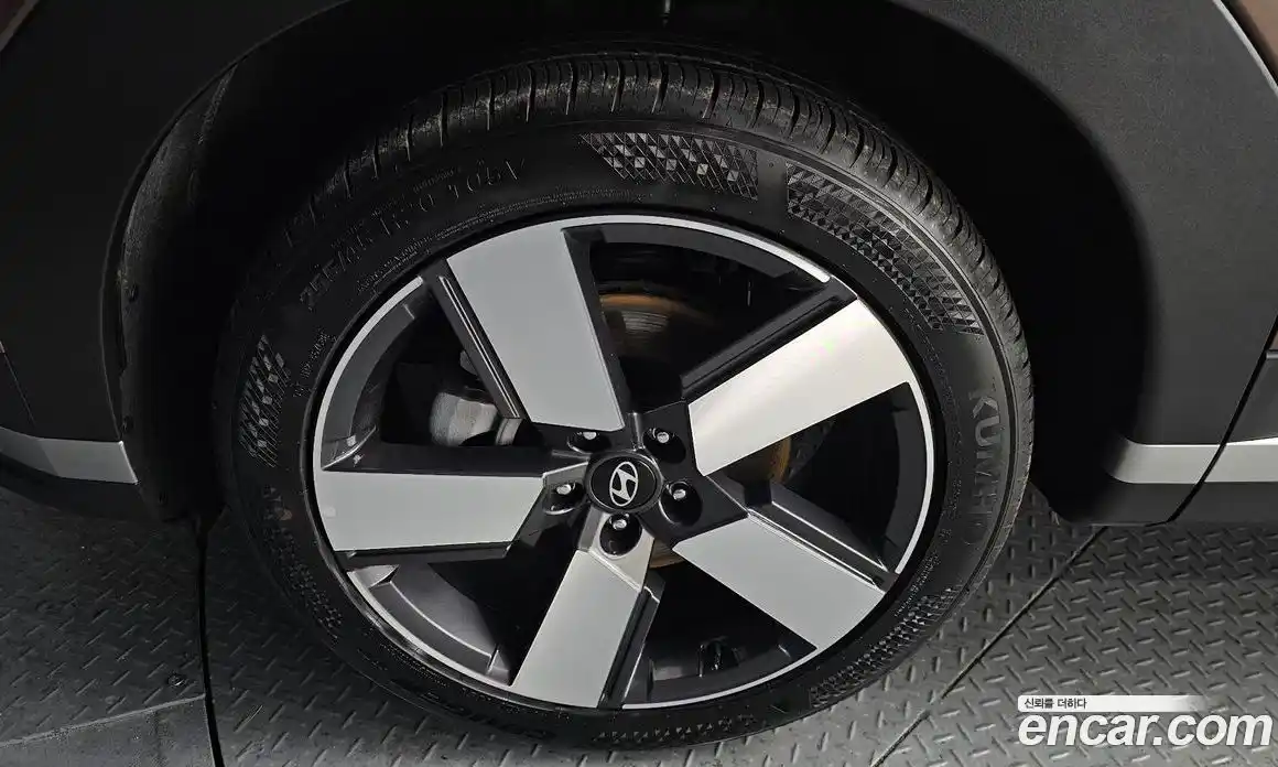 Hyundai Santa Fe 2025 1.6 Автомат в Москве № 130926, фото 18