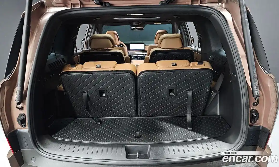 Hyundai Santa Fe 2025 1.6 Автомат в Москве № 130926, фото 5