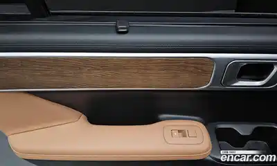 Hyundai Santa Fe 2025 1.6 Автомат в Москве № 130926, миниатюра 10