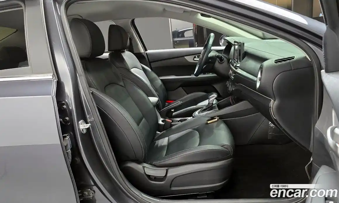 Kia K3 2021 1.6 Автомат в Москве № 131311, фото 13