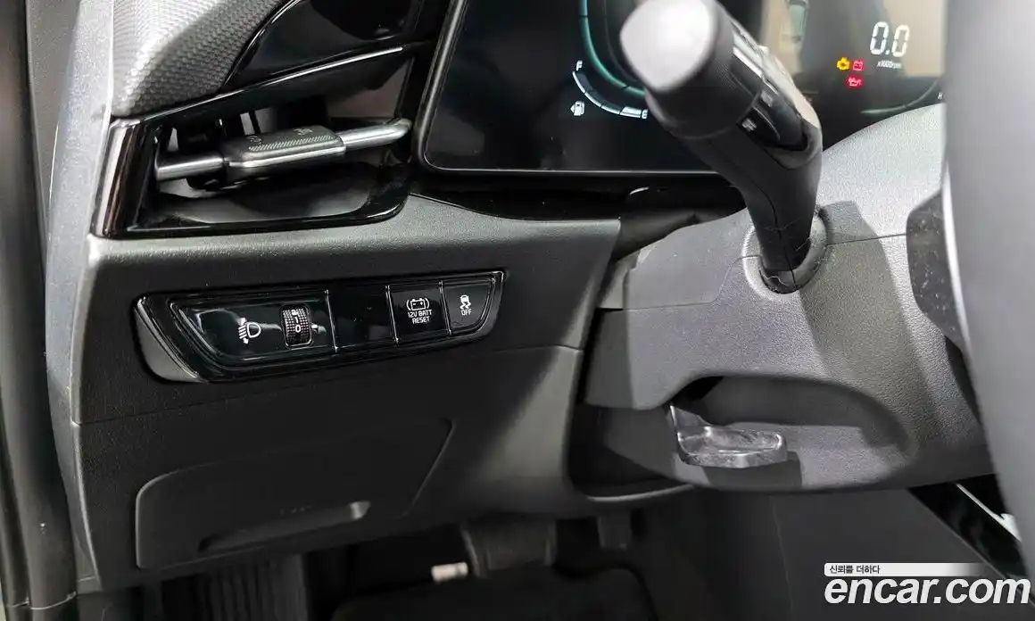 Kia Niro 2022 1.6 Автомат в Москве № 133690, фото 12