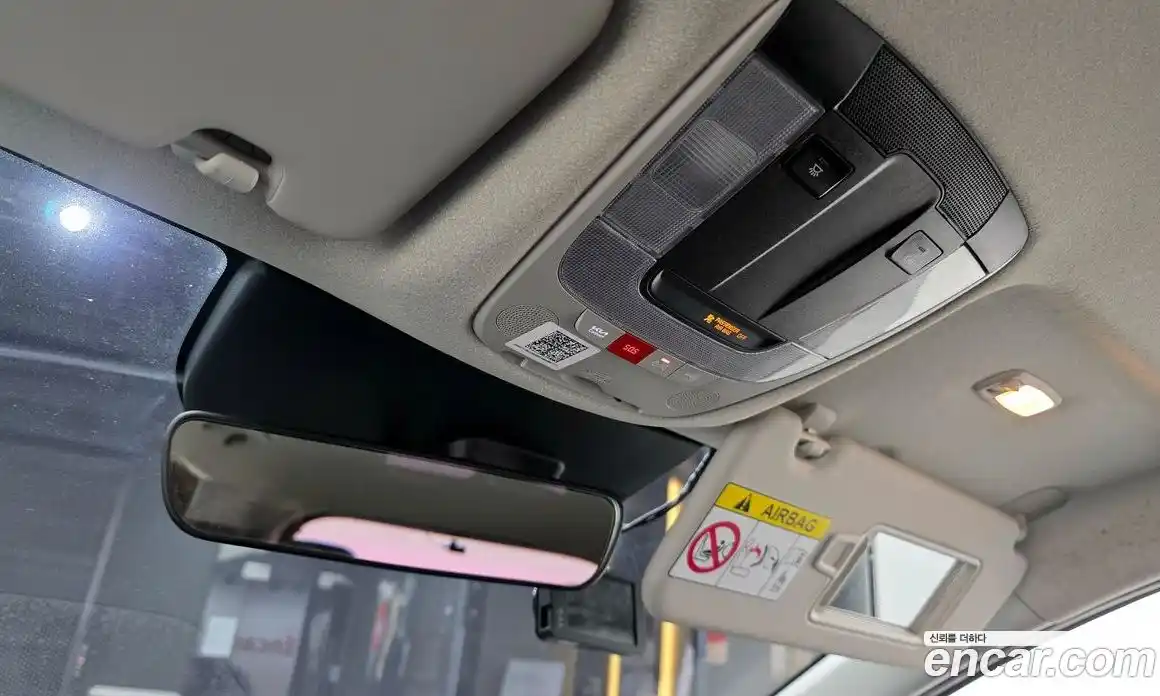 Kia Niro 2022 1.6 Автомат в Москве № 133690, фото 9