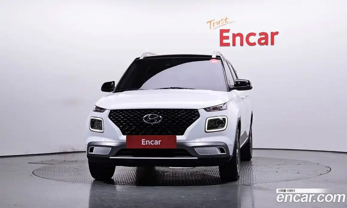 Hyundai Venue 2022 1.6 Автомат в Москве № 134249, фото 13