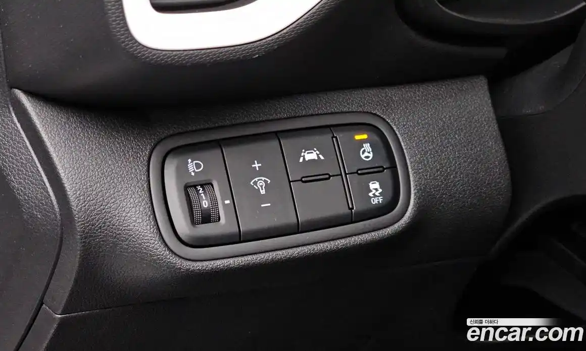 Hyundai Venue 2022 1.6 Автомат в Москве № 134249, фото 17