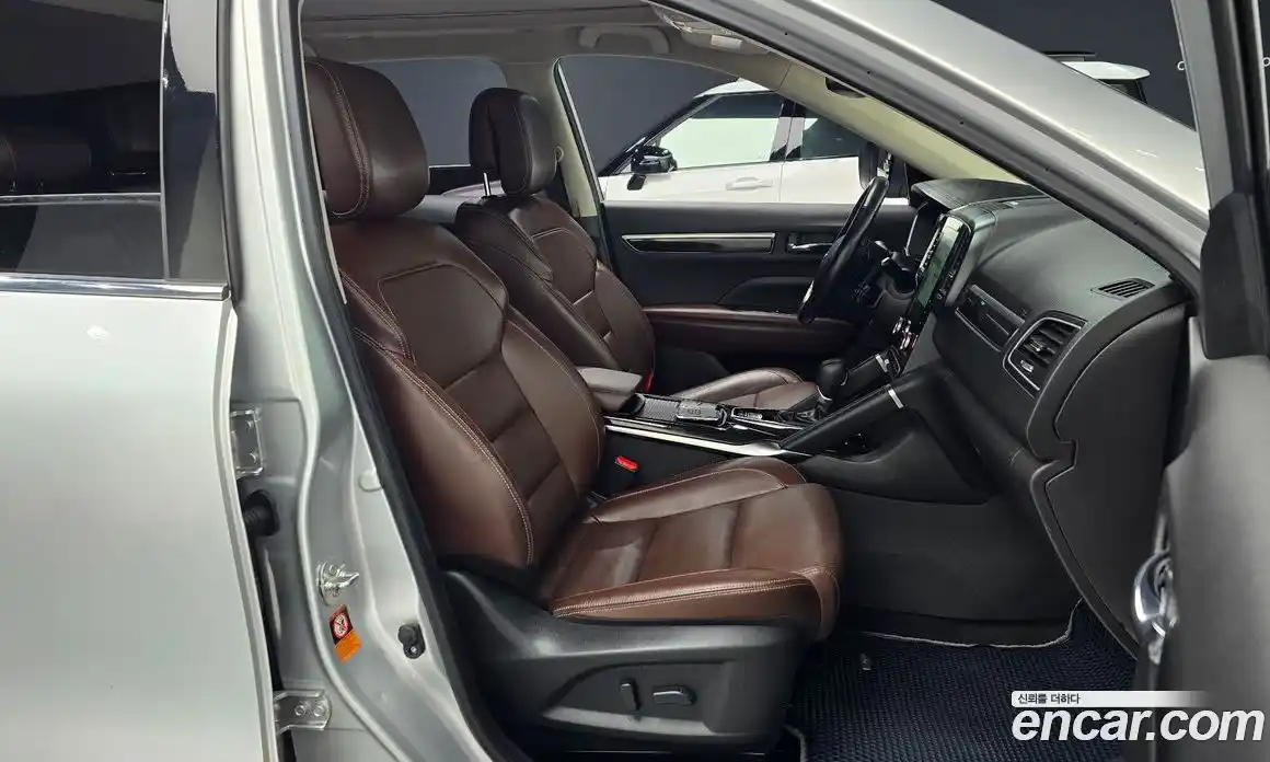 Renault QM6 2018 2.0 Автомат в Москве № 137386, фото 10