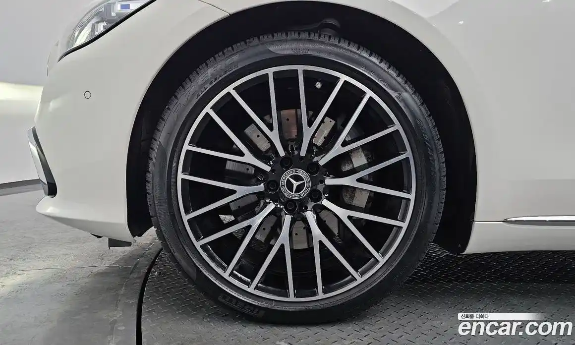 Mercedes-Benz S-Class 2022 4.0 Автомат в Москве № 137427, фото 5