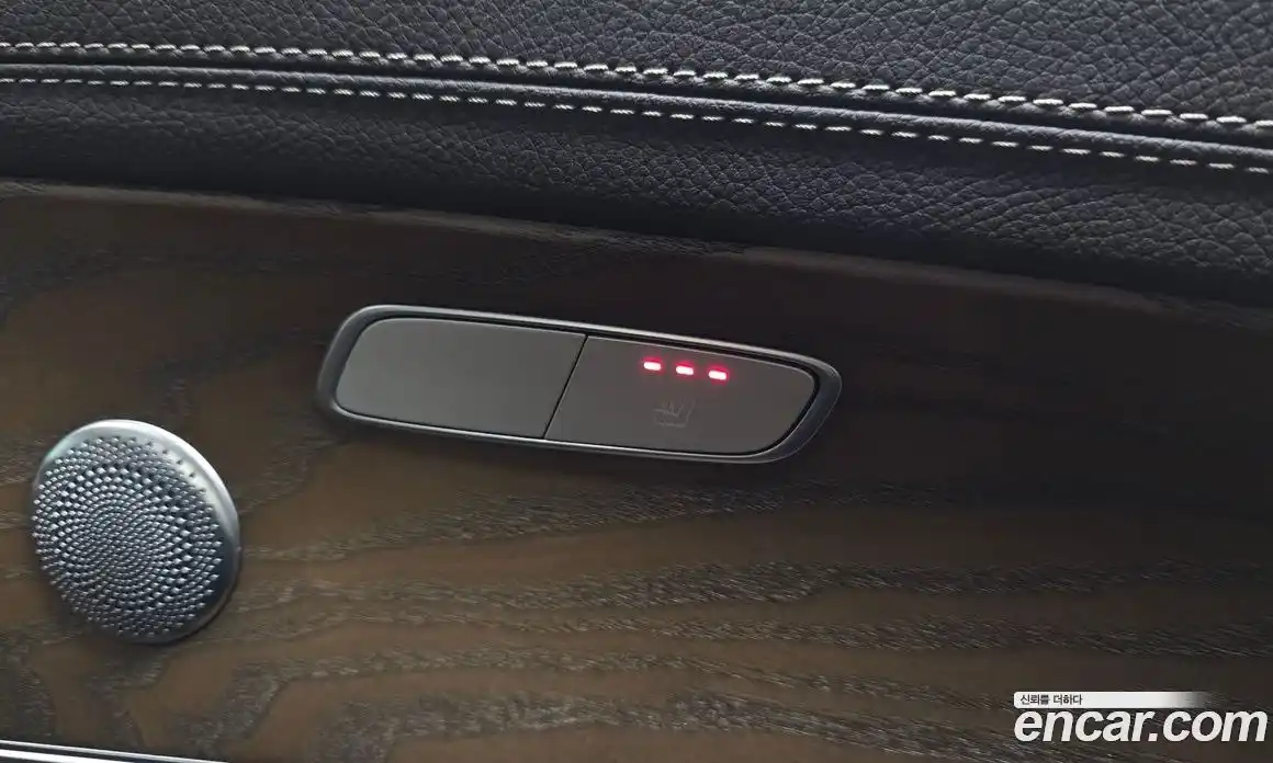 Mercedes-Benz E-Class 2018 2.0 Автомат в Москве № 141730, фото 13