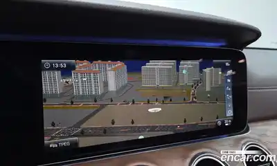 Mercedes-Benz E-Class 2018 2.0 Автомат в Москве № 141730, миниатюра 2