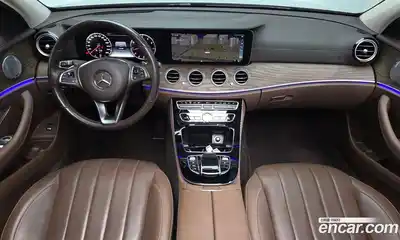 Mercedes-Benz E-Class 2018 2.0 Автомат в Москве № 141730, миниатюра 10