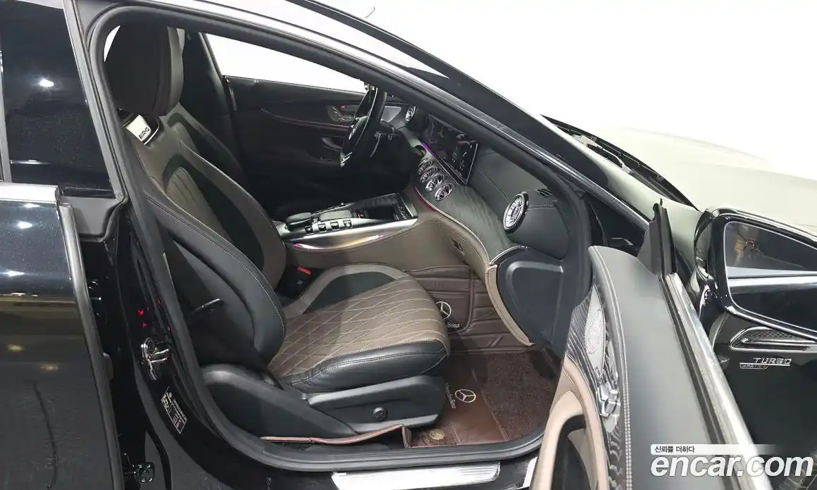 Mercedes-Benz AMG GT 2023 3.0 Автомат в Москве № 142072, фото 4