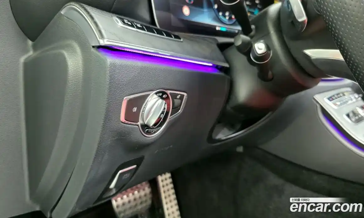 Mercedes-Benz E-Class 2018 1.9 Автомат в Москве № 142325, фото 18