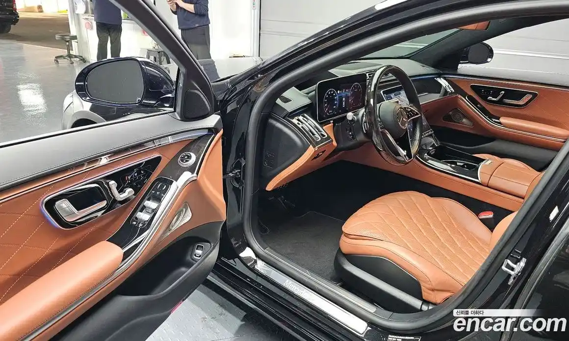 Mercedes-Benz S-Class 2023 4.0 Автомат в Москве № 142503, фото 17