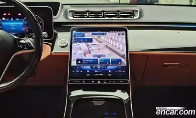 Mercedes-Benz S-Class 2023 4.0 Автомат в Москве № 142503, миниатюра 3