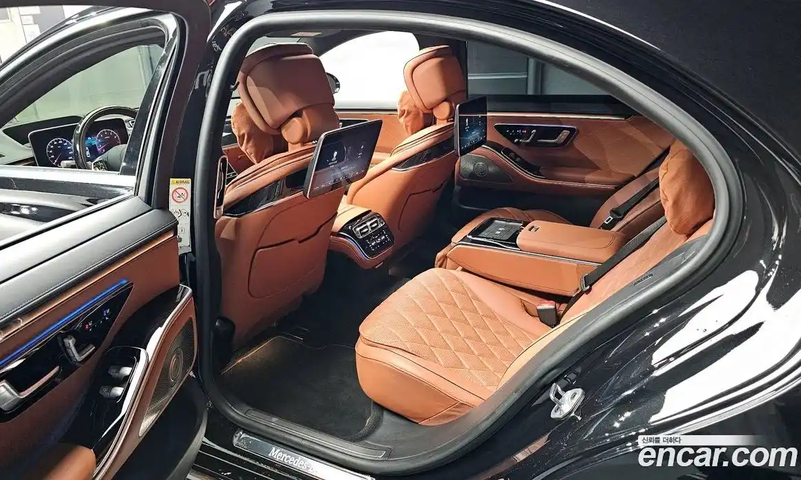 Mercedes-Benz S-Class 2023 4.0 Автомат в Москве № 142503, фото 7