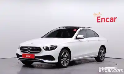 Mercedes-Benz E-Class, 2022