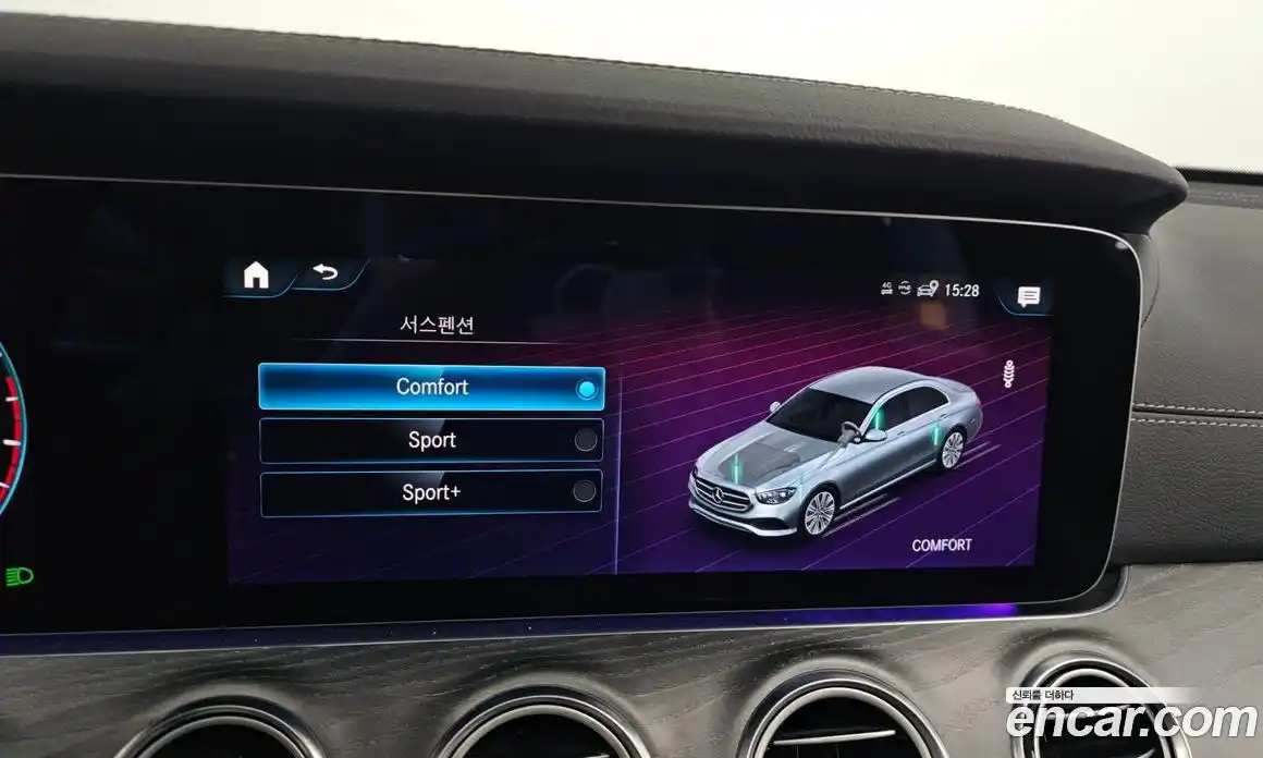 Mercedes-Benz E-Class 2022 2.0 Автомат в Москве № 143347, фото 18