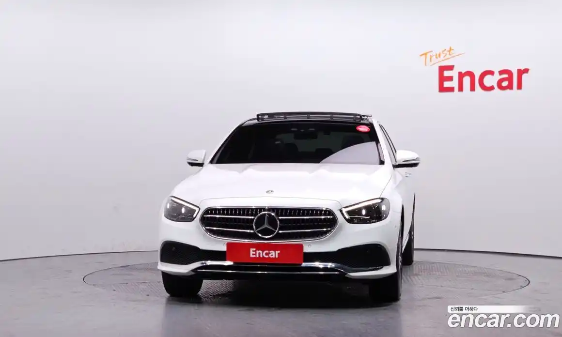 Mercedes-Benz E-Class 2022 2.0 Автомат в Москве № 143347, фото 3