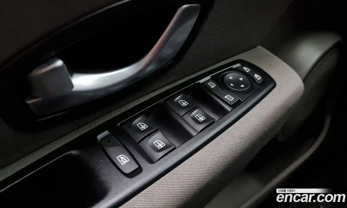 Renault SM3 2011 1.6 Автомат в Москве № 147552, фото 3