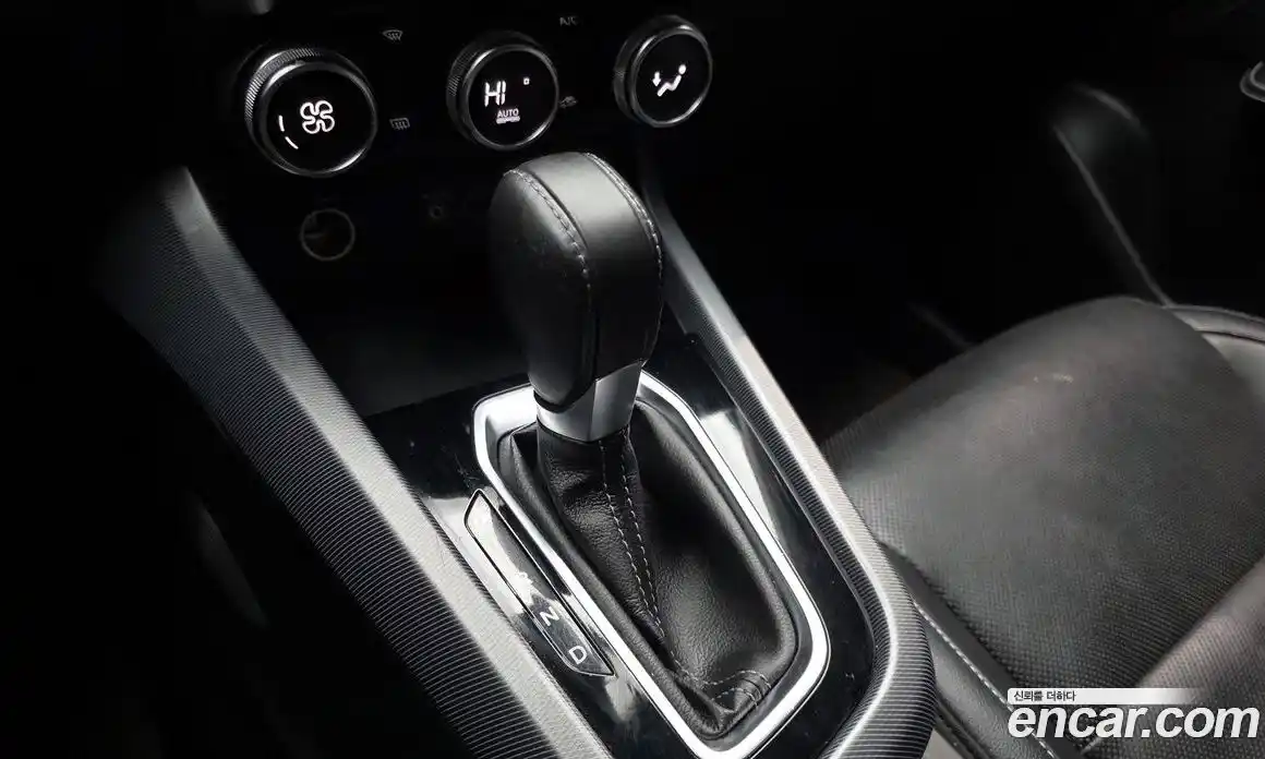 Renault XM3 2020 1.3 Автомат в Москве № 147962, фото 6