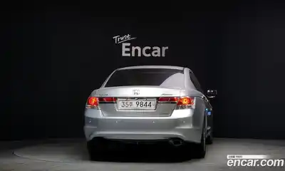 Honda Accord 2011 2.4 Автомат в Москве № 151582, миниатюра 12