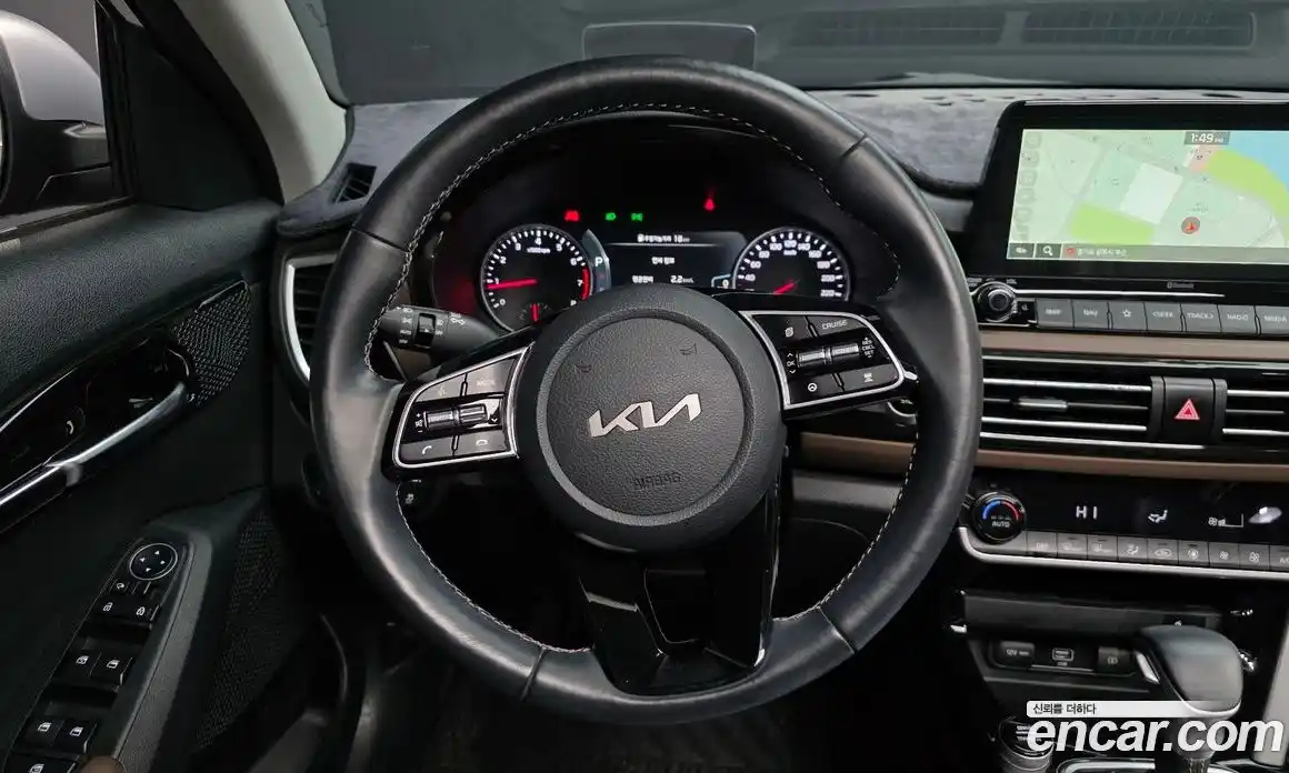 Kia Seltos 2022 1.6 Автомат в Москве № 15460, фото 13