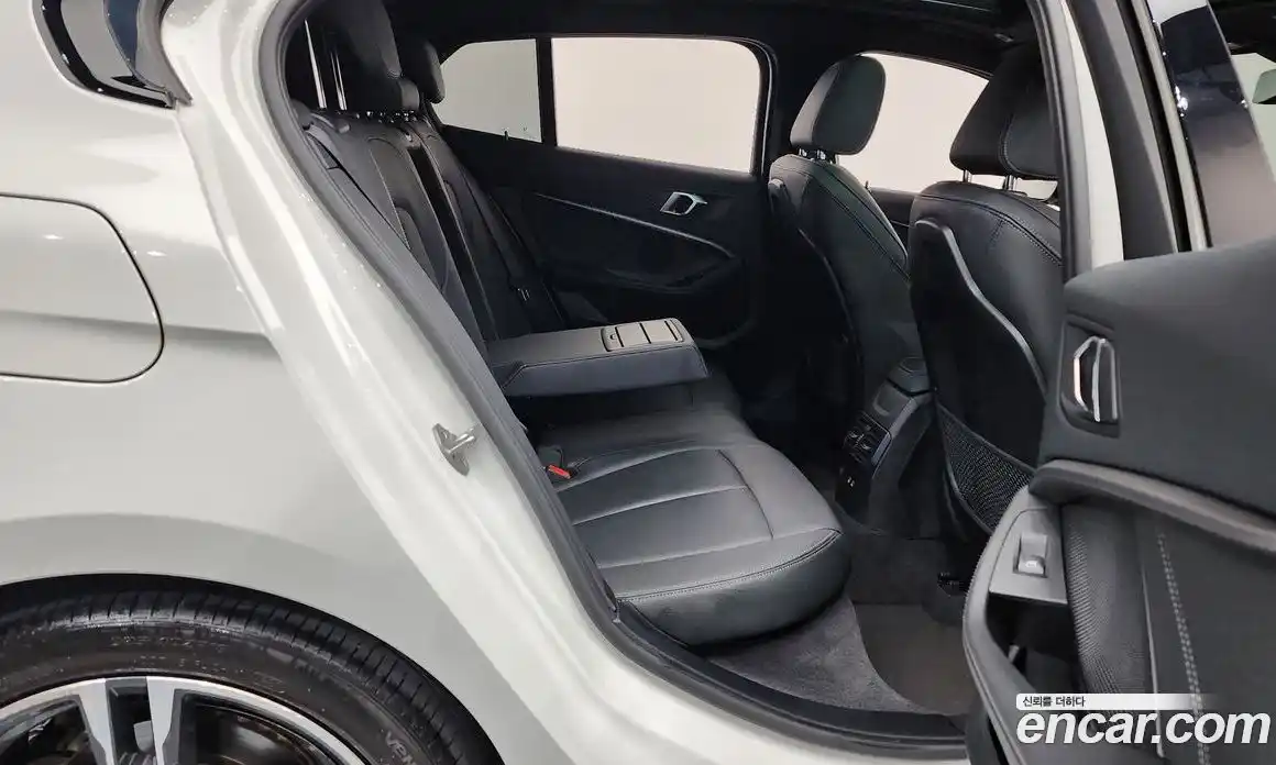 BMW 1-Series 2022 2.0 Автомат в Москве № 156281, фото 13