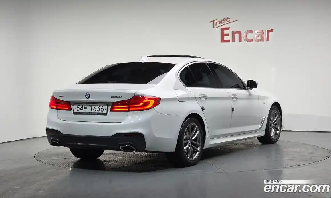 BMW 5-Series 2018 2.0 Автомат в Москве № 158323, фото 11