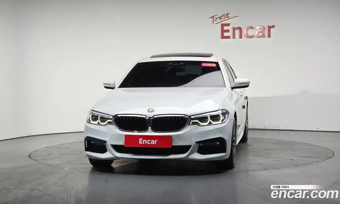 BMW 5-Series 2018 2.0 Автомат в Москве № 158323, фото 14