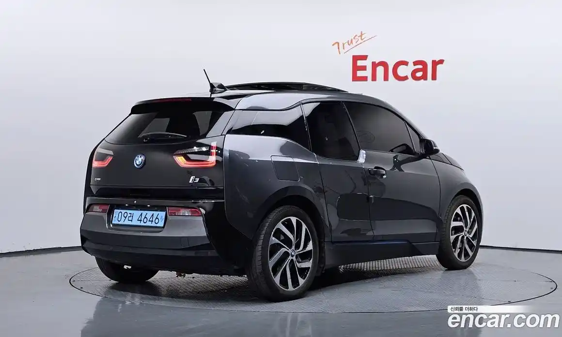 BMW i3 2016 Автомат в Москве № 159190, фото 7