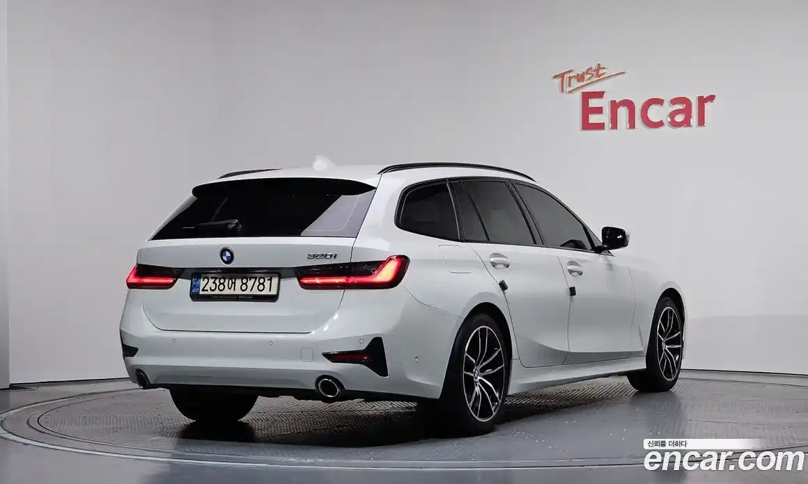 BMW 3-Series 2021 2.0 Автомат в Москве № 159249, фото 3