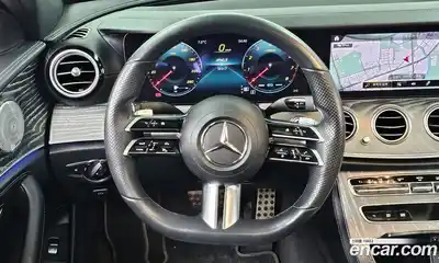 Mercedes-Benz E-Class 2021 2.0 Автомат в Москве № 160436, миниатюра 12