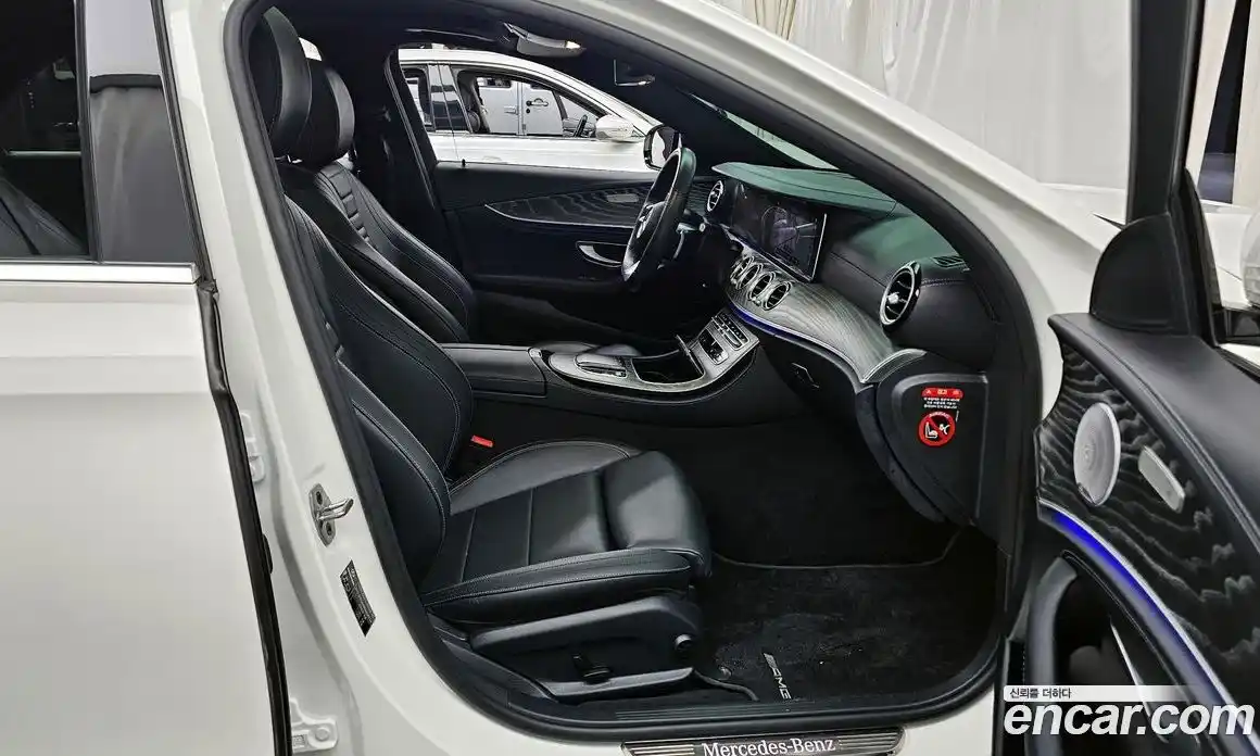 Mercedes-Benz E-Class 2021 2.0 Автомат в Москве № 160436, фото 10