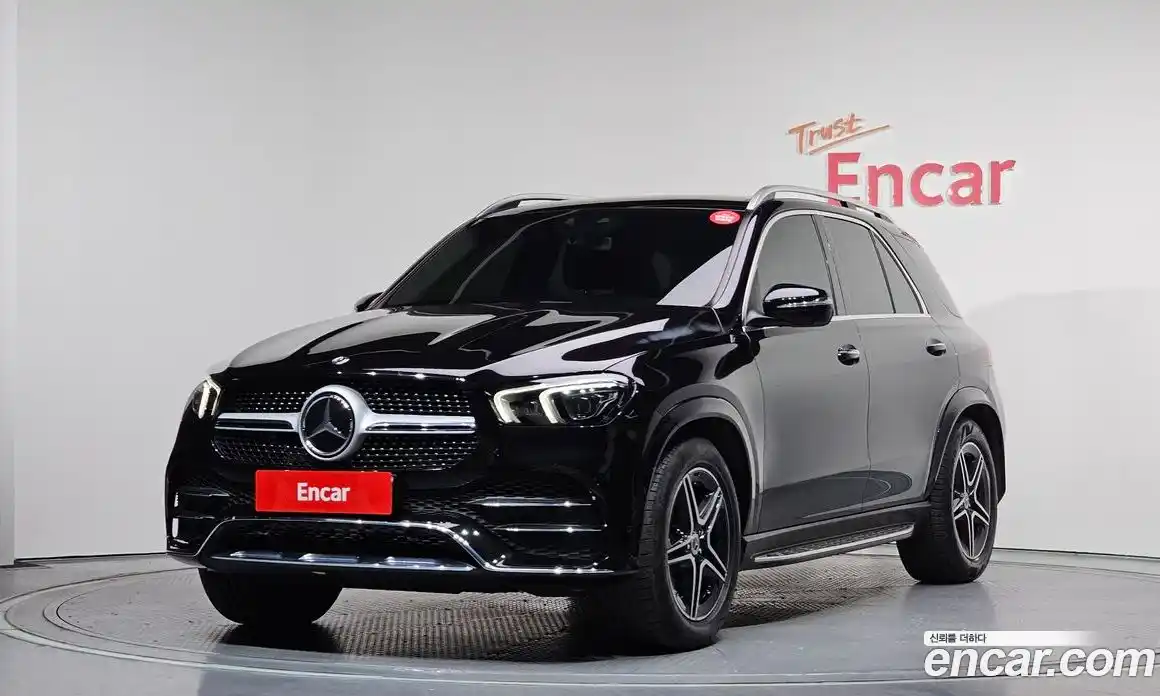 Mercedes-Benz GLE-Class 2020 3.0 Автомат в Москве № 161529, фото 1