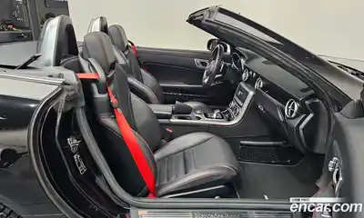 Mercedes-Benz SLC-Class 2017 2.0 Автомат в Москве № 161780, миниатюра 5