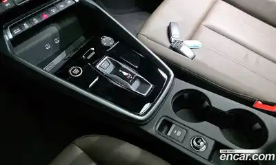 Audi A3 2025 2.0 Автомат в Москве № 162262, миниатюра 9