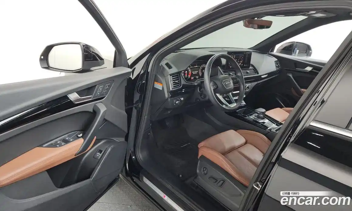 Audi Q5 2021 2.0 Автомат в Москве № 162437, фото 9