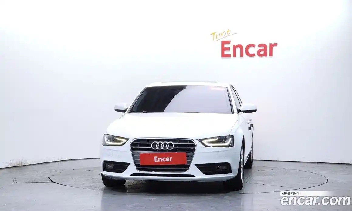 Audi A4 2015 2.0 Автомат в Москве № 163590, фото 2