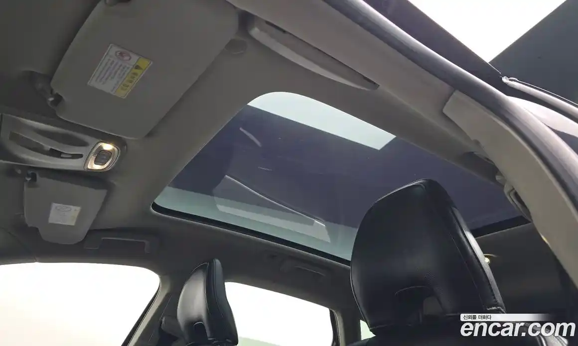 Volvo V40 2016 2.0 Автомат в Москве № 164613, фото 20