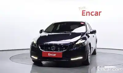 Volvo V40 2016 2.0 Автомат в Москве № 164613, миниатюра 3