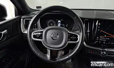 Volvo XC60 2021 2.0 Автомат в Москве № 164700, миниатюра 6