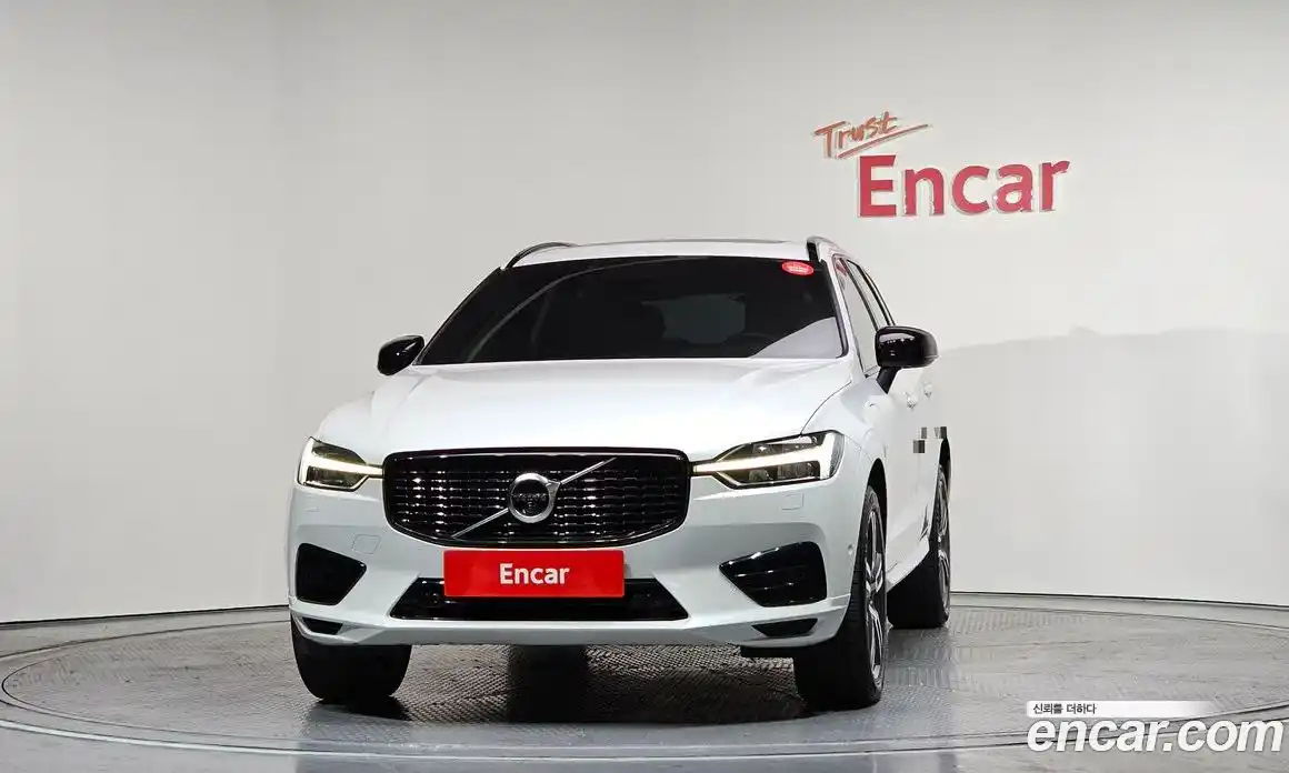 Volvo XC60 2021 2.0 Автомат в Москве № 164700, фото 8