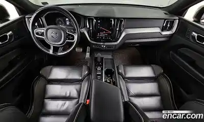 Volvo XC60 2021 2.0 Автомат в Москве № 164700, миниатюра 10