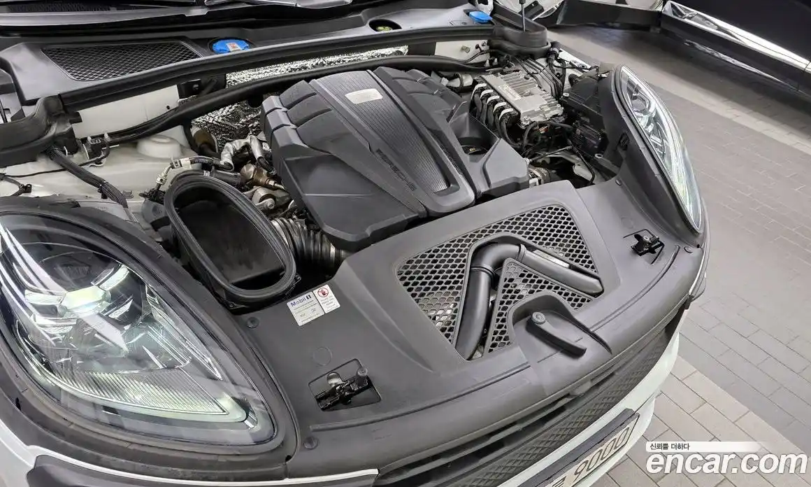 Porsche Macan 2022 2.9 Автомат в Москве № 165050, фото 1