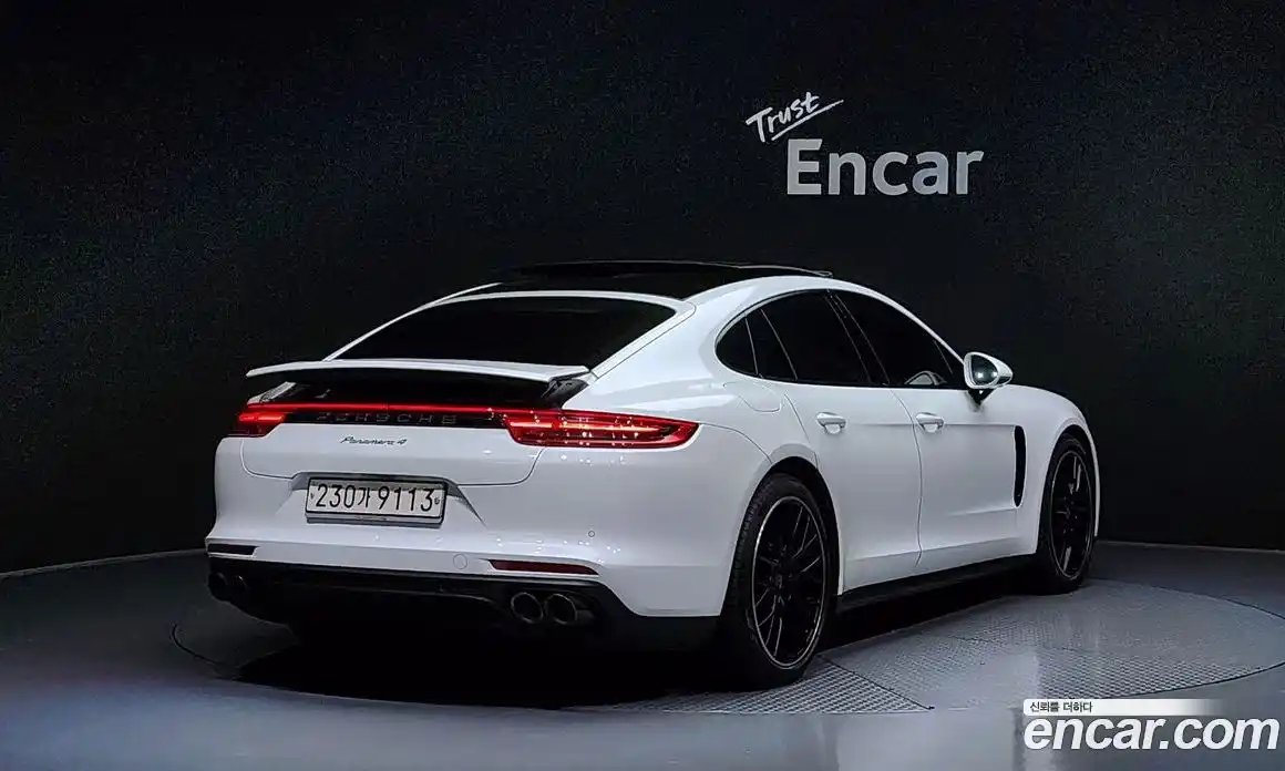 Porsche Panamera 2018 3.0 Автомат в Москве № 165703, фото 13