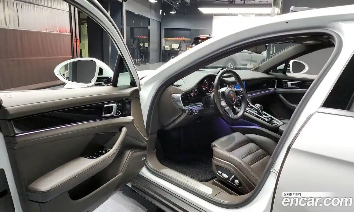 Porsche Panamera 2018 3.0 Автомат в Москве № 165703, фото 4