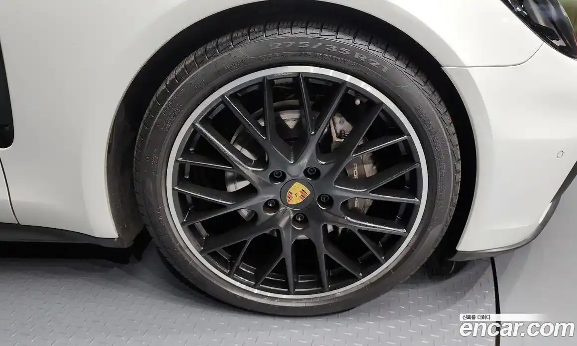 Porsche Panamera 2018 3.0 Автомат в Москве № 165703, фото 8