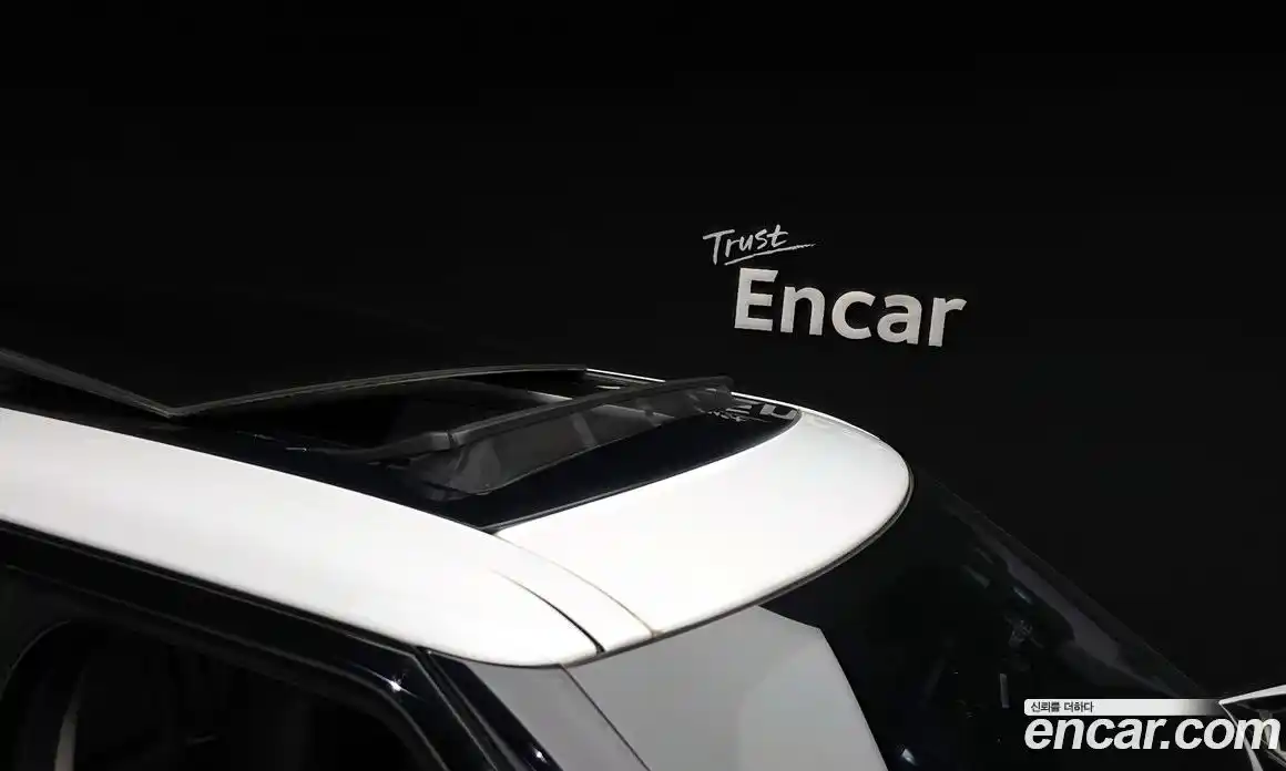 Land Rover Discovery 2019 3.0 Автомат в Москве № 166299, фото 4